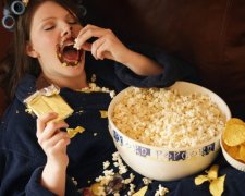 Корисні продукти, які назавжди позбавлять від ПМС