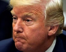 Не дотерпів: Трамп зганьбився біля ставка в Японії