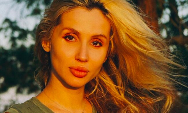 "Фигурка богини": Лобода в мини-бикини засветила тату на интимном месте