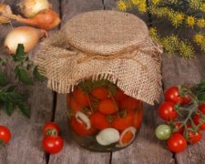 Соління, варення, таранька - як краще заготовити помідори?