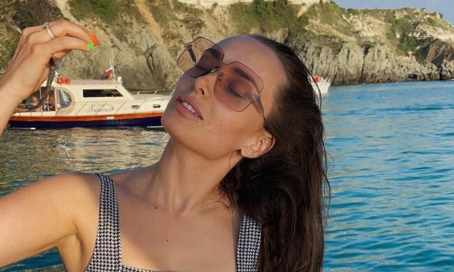 Ксения Мишина, фото с Instagram