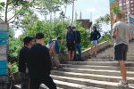 У Дніпрі футбольні фанати "вилизали" стадіон - ні пилинки, тепер можна і м'яч поганяти