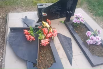 Кладовище, фото: соціальні мережі