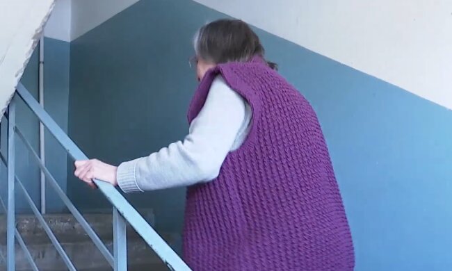 Пенсіонерка, кадр з відео