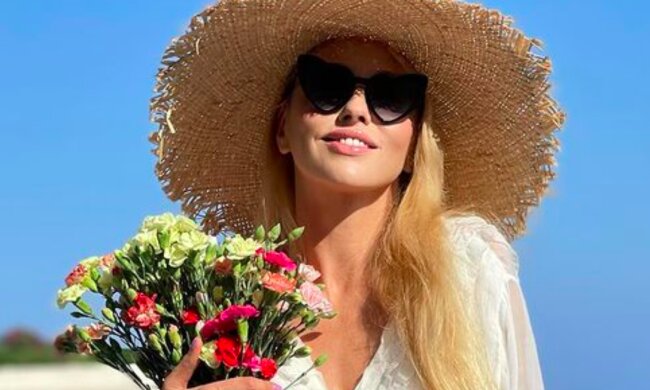 Оля Полякова, instagram.com/polyakovamusic/