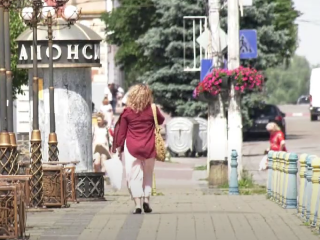 Тепла погода. Фото: скрін youtube
