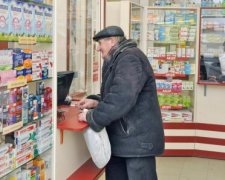 Найпопулярніші в Україні ліки визнали непотребом
