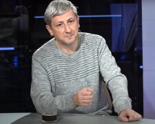 Александр Леонов