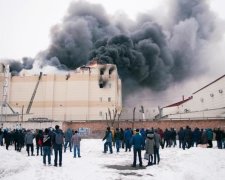 Поскорбили - і досить: Кемеровську трагедію відправили на смітник