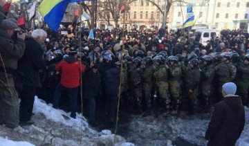 Опубліковано відео зіткнень в центрі столиці