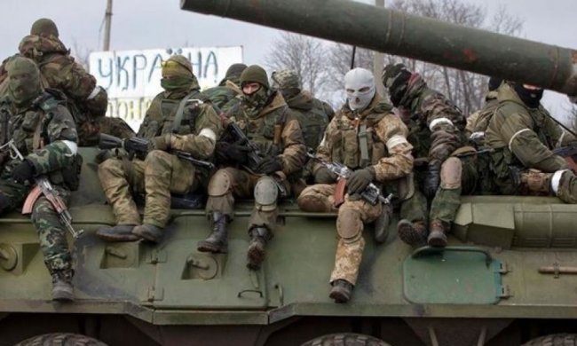 Террористы трижды атаковали бойцов АТО возле Марьинки