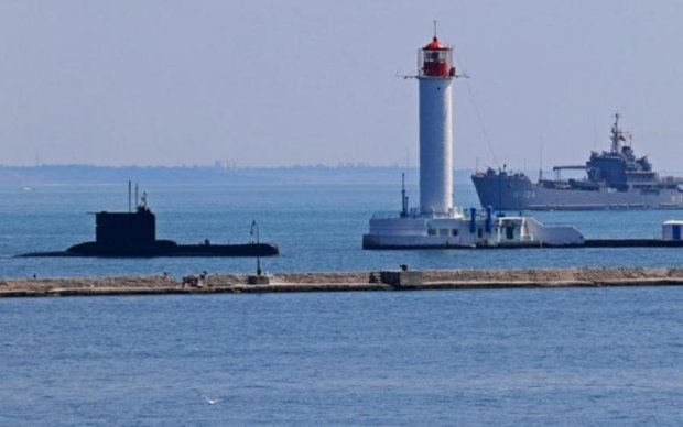 Мальтийский корабль разгромил причал под Одессой 