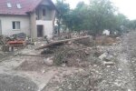 Франківчани втопили у воді хати і автівки - слуги Зеленського кинули жалюгідні 50 тисяч