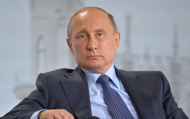 Між цівками: сатирик влучно висміяв Путіна