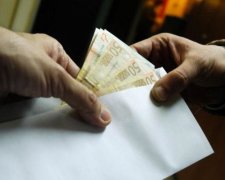 Українці викрили найбільш корупційні професії