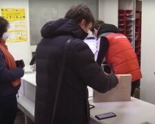 Нова пошта, скріншот: YouTube