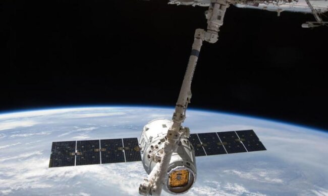 SpaseX повторно отправила в космос грузовик