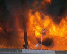 Потужна пожежа на естакаді в Атланті: влада розкрила подробиці