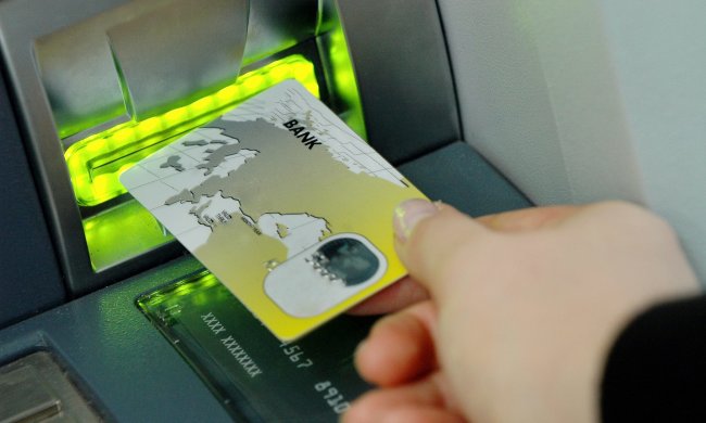 ПриватБанк обратился к клиентам: одна ошибка может стоить всех денег