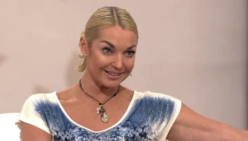 Волочкова похвасталась дружбой с Гузеевой: их свела рюмка