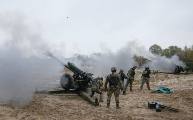 На Донбасі відбувся тяжкий бій, Україна ховатиме героїв