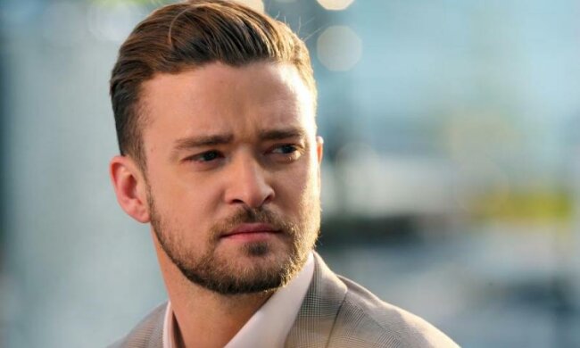 Просто красавчик: известный певец порадовал женщин безупречным стилем