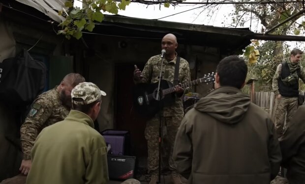 Задрал юбку спустил трусики - лучшее порно видео на ecomamochka.ru