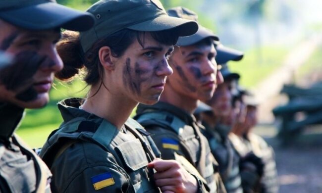 Высший класс: как гвардейцы препятствия преодолевали (фото)