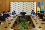 Львівських священиків просять "вправити мізки" селянам з сірниками: "Не паліть!"