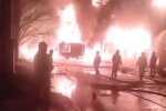 Іран у вогні: потужні вибухи по всій країні, палають військові та нафтопереробні заводи