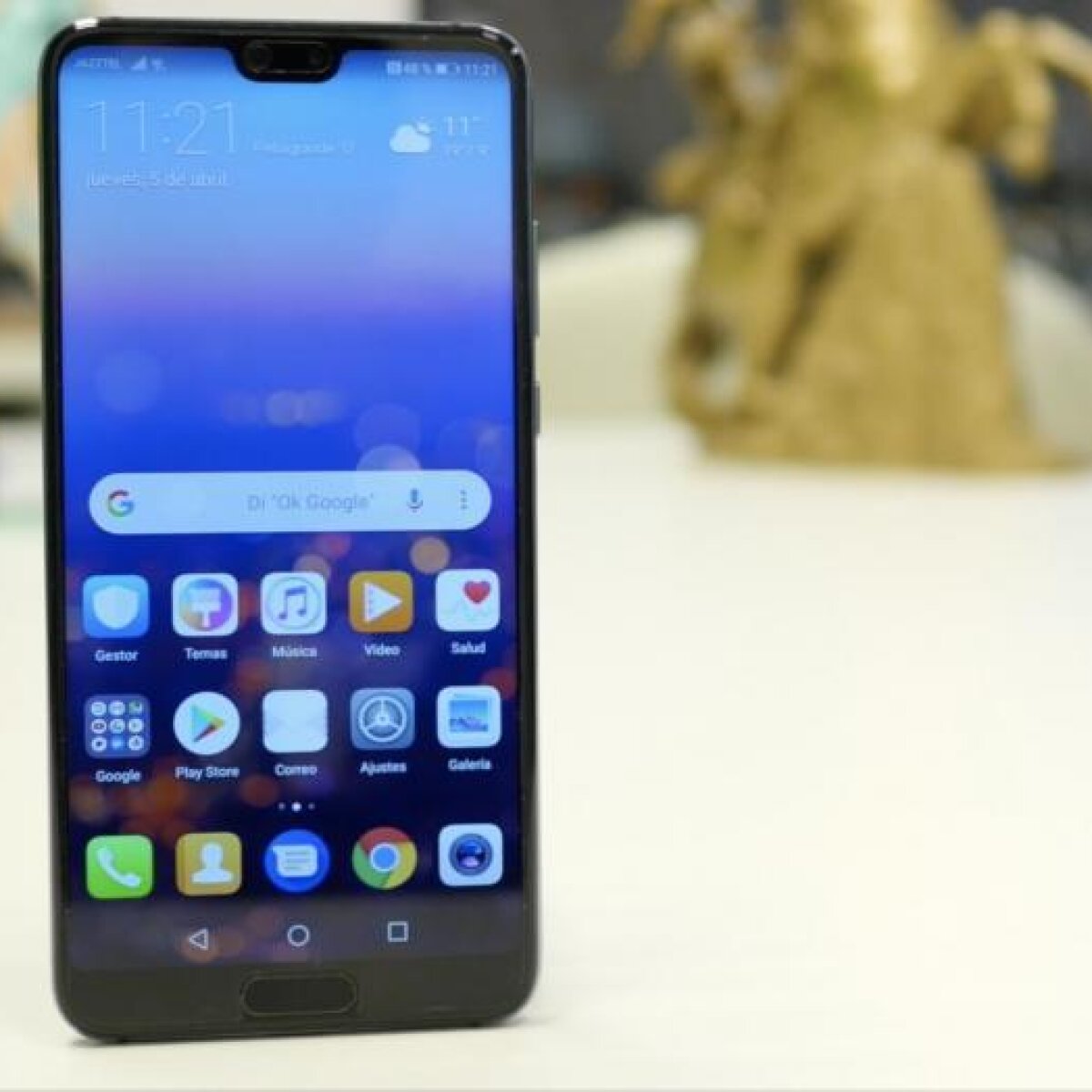 Названа дата выхода Huawei P30 с лучшей камерой в мире - ЗНАЙ ЮА