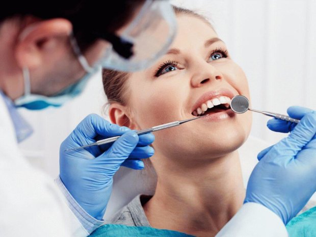 В Киеве открылись круглосуточные стоматологические кабинеты: где можно бесплатно вылечить зубы