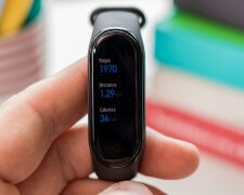 Xiaomi Mi Band 5