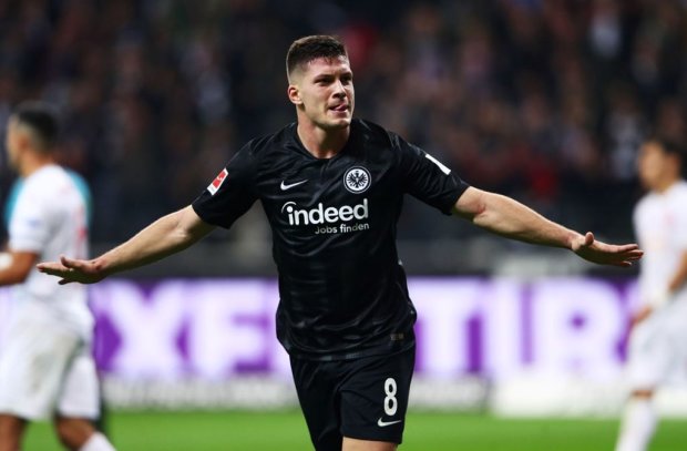 Молодий серб забив п'ять голів в одному матчі Бундесліги і встановив рекорди: відео