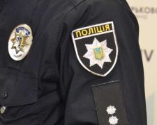 Заходи безпеки: одеситка посадила на ланцюг маленьку доньку