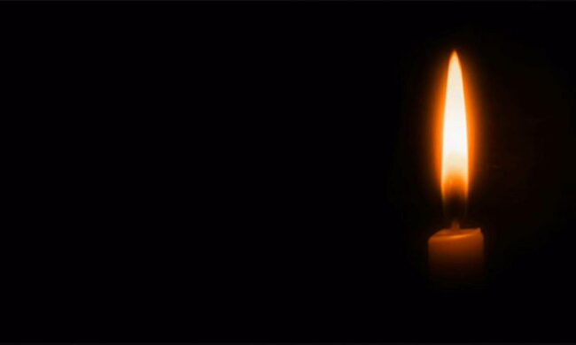 Свічка скорботи, фото: вільне джерело