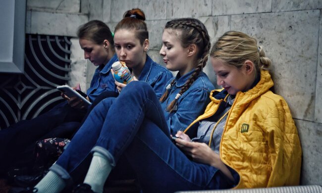 Українці у сховищі. Фото: Getty Images