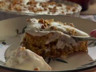 Морквяний пиріг, кадр з відео