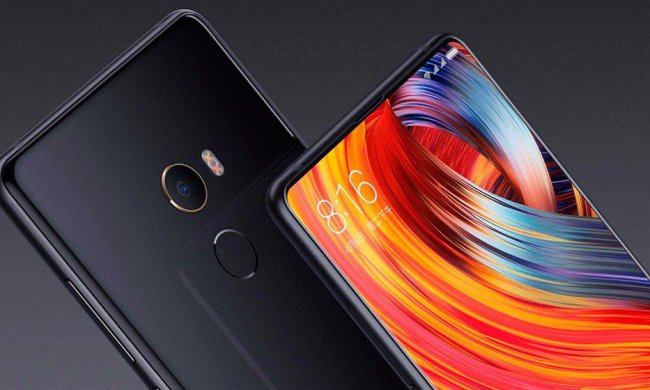 Xiaomi Mi Mix 3: в мережі спливли живі фото