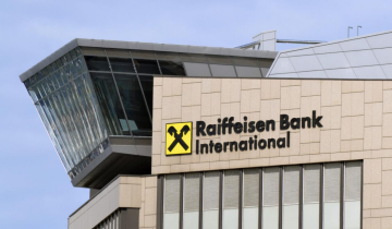 Raiffeisen Bank продовжує працювати з росією, підтримуючи виробництво зброї для війни в Україні