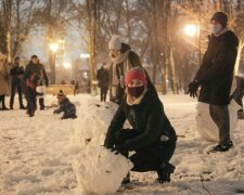 Харків'яни влаштували снігову битву, фото: Telegram де в Харкові