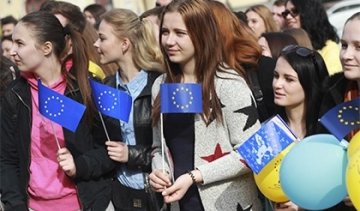 Еврокомиссия пообещала безвизовый режим уже в октябре