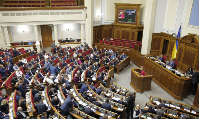 Главное за ночь: когда дадут отопление и украинцы без телевидения