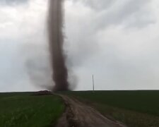 Торнадо на Тернопільщині, скріншот з відео