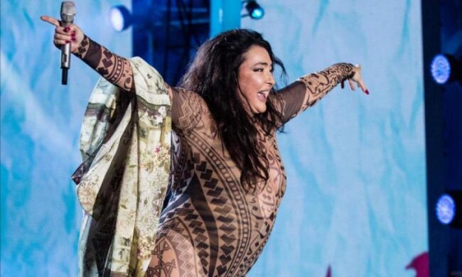 Нев'їзна Лоліта пішла ва-банк
