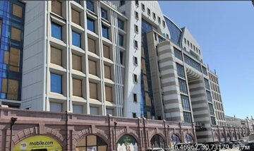 Торговий центр "Новий Привоз" в Одесі