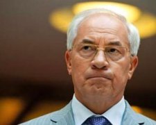 "Із Януковичем я не спілкуюсь" - Азаров