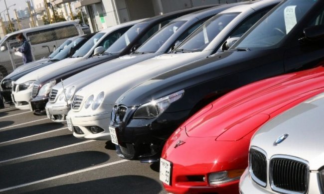 Украинцы стали покупать больше автомобилей