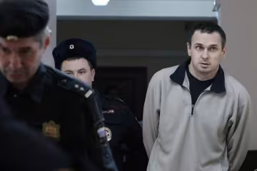 Повипадали зуби: Собчак розповіла про жахливий стан Сенцова