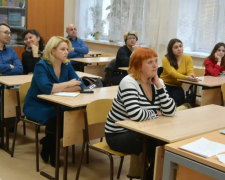 Батьківські збори. Фото з відкритих джерел